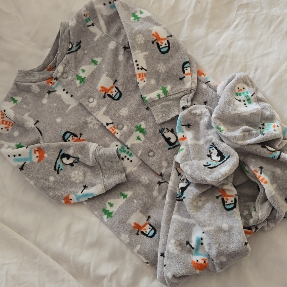 Carter's fleece sleeper, 9 months